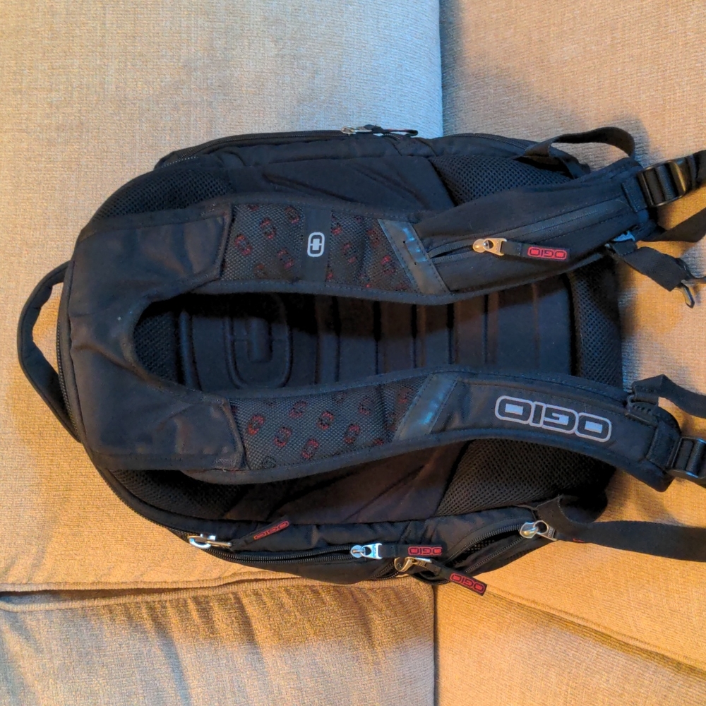 Ogio Backpack - image 6
